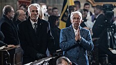 V katedrále sv. Víta na Pra�ském hrad� se ve�ejnost, církev i p�edstavitelé...