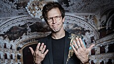 Igor Orozovič.Patří k hrstce herců, pro které za podivných časů...