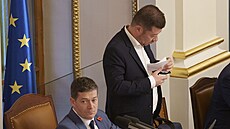 Jednání Poslanecké sn�movny. Na snímku Tomio Okamura (SPD) a Patrik Nacher...