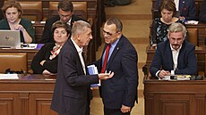 Jednání Poslanecké sn�movny. Na snímku zleva Andrej Babi� (ANO) a  Jaroslav...