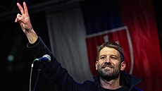 Slováci ve výro�í sametové revoluce ze 17. listopadu 1989 protestují proti...