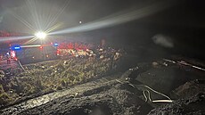 Po�ár �t�pky na skládce Celio (11. listopadu 2025)