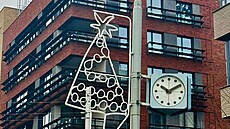 Váno�ní osv�tlení na �i�kov� podle návrh� d�tí z mate�ských �kol (11. listopadu...