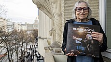 Zp�va�ka Marta Kubi�ová p�i p�íle�itosti k�tu vinylové desky zachycující...