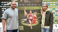 Amálie vábíková a Tomá Stank na tiskové konferenci k Czech Indoor Gala.