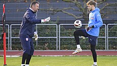 Branká� Jakub Markovi� na tréninku �eské reprezentace.