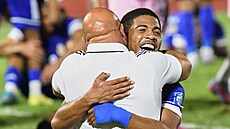 Fotbalisté Curacaa slaví postup na mistrovství sv�ta.