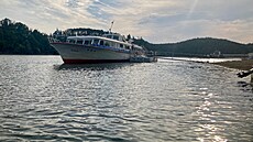 Lo� Plze� na hracholuské p�ehrad� dostane nový název. Nový provozovatel ji...