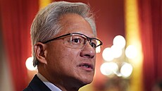 �éf a spoluzakladatel firmy Nvidia Jensen Huang v Londýn� p�i udílení cen za...