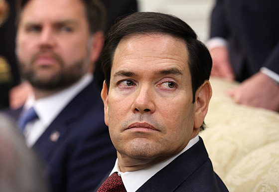 Americký ministr zahrani�í Marco Rubio  v Oválné pracovn� Bílého domu (18....
