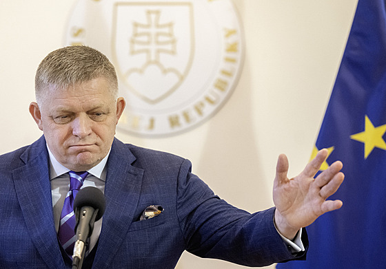 Slovenský premiér Robert Fico (19. listopadu 2025)