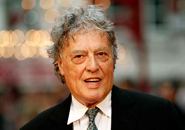 Prostě držet palce. Tom Stoppard se zasazoval o to, aby svobodně žít a tvořit mohli i jiní