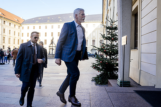 Spekulace ze zákulisí: Pavlovi se nelíbí další kandidát. A povede Macinka dva resorty?