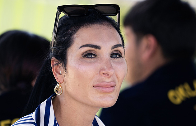 Luxusní estetika, nebo výjev z hororu? Američané touží po tvářích ve stylu MAGA