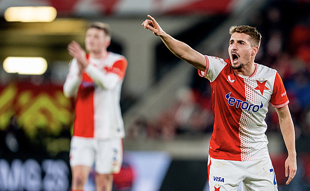 Slavia - Slovácko 3:0, výhru řídil dvěma góly Chytil. Další dvě branky neplatily