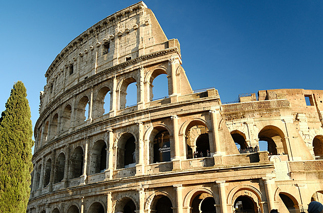 Koloseum bez zraku i bariér. Itálie zpřístupňuje památky nevidomým
