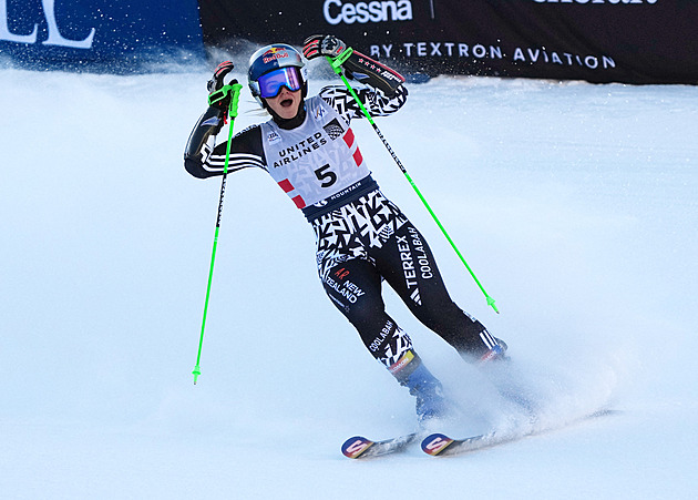 Robinsonová vládla obřímu slalomu v Coloradu, Shiffrinová mimo desítku