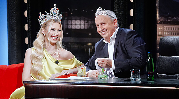 Vzestupy a pády roku: Novotný ve vězení, Farna s Dua Lipou i naše světová Miss