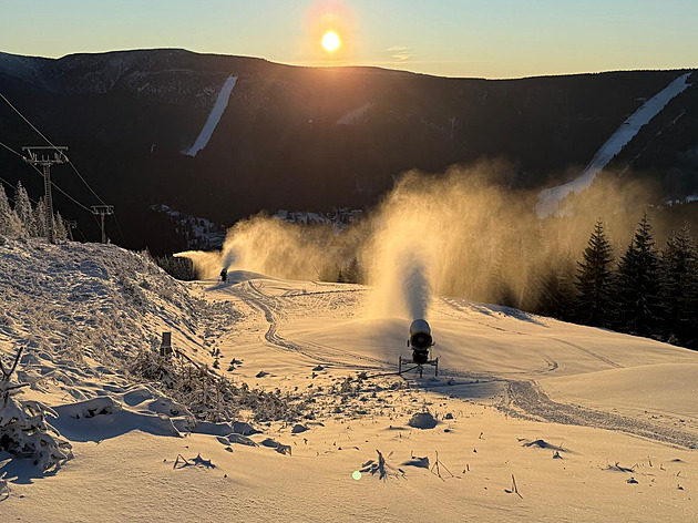 Sezona hızlı başlangıç. Černá hora ve Špindl'deki yamaçları açacaklar