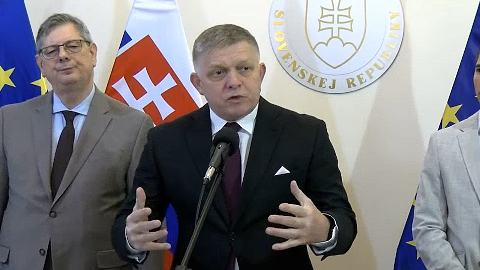 Rusko vyjde z války jako totální vítěz. Fico vítá americký mírový plán