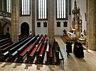 Interi�r kostela Nanebevzet� Panny Marie v �st� nad Labem. (listopad 2025)