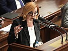 Schze Poslaneck snmovny. Na snmku Alena Schillerov (ANO). (26. listopadu...