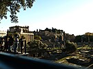 Pohled na Forum Romanum, které slou�ilo v dobách antického �íma jako centrum...