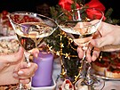 �ím si p�ipijete o Vánocích? Alkohol je jen jeden