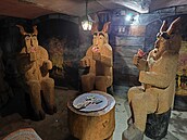 Praddovo muzeum ezbáe Jiího Halouzky se krom rekordního betlému i sochy...