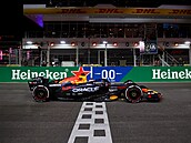 Max Verstappen vítzí ve Velké cen Las Vegas.