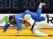 Rutí judisté Tamerlan Baajev (dole) a Inal Tasojev bhem mistrovství Evropy...