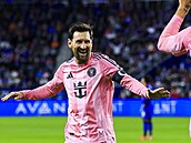 Lionel Messi slaví branku Interu.