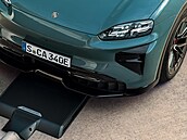 Porsche Cayenne Electric