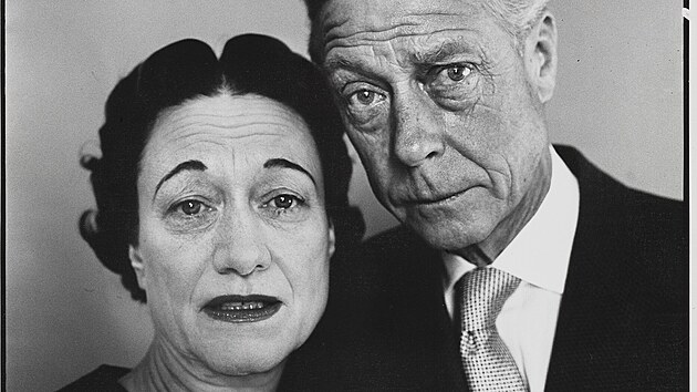 Richard Avedon: V�voda a v�vodkyn� z Windsoru, hotel Waldorf Astoria, apartm� 28A, New York (16. dubna 1957)