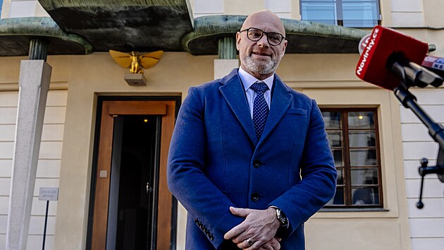 Robert Plaga (ANO), na tiskov� konferenci po jedn�n� s prezidentem Petrem Pavlem. (28. listopadu 2025).