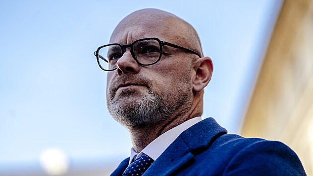 Robert Plaga (ANO), na tiskov� konferenci po jedn�n� s prezidentem Petrem Pavlem. (28. listopadu 2025).