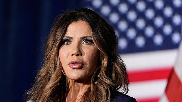 Mistryn� vnit�n� bezpe�nosti USA Kristi Noemov� (6. listopadu 2025)