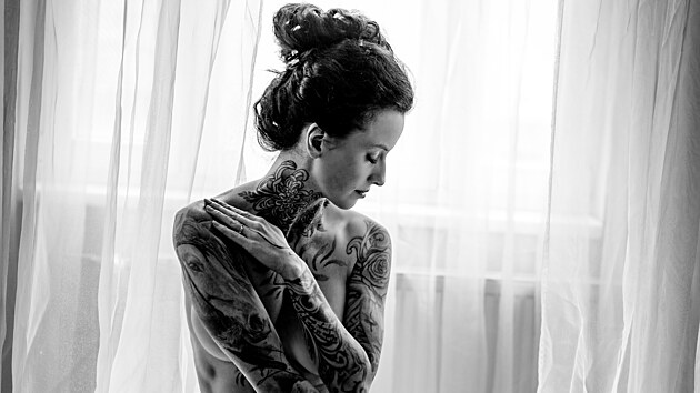 Fotografie i psychick� wellness. Akty nab�zej� i nov� pohled na sebe samu, shrnuje fotografka.