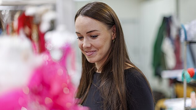 N�vrh��ka Kate�ina �mejkalov� ve sv�m ateli�ru Nosme.