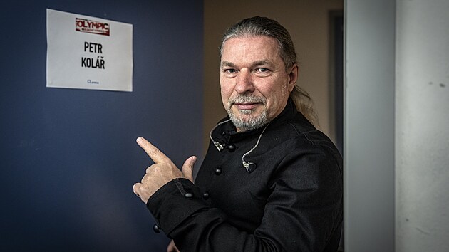 Petr Kol�� v z�kuls� koncertu Rockov� V�noce Olympic (28. listopadu, O2 arena, Praha).