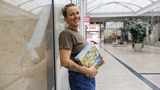 Vytvořením autorské deskové hry Vitaj na vinohradě! vrátila Michaela Cichrová lásku rodné jižní Moravě.