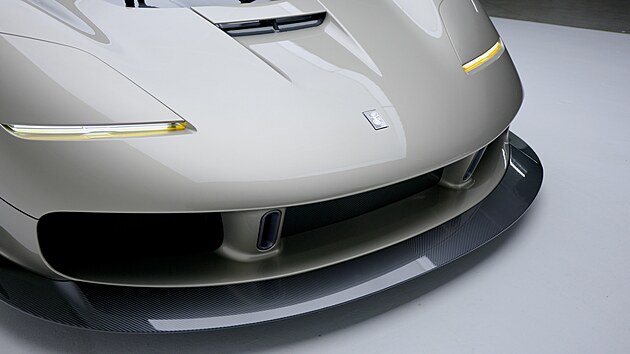 V roce 1995 dojelo slavn� francouzsk� z�vod v Le Mans p�t voz� McLaren F1 GTR a p�esn� na tento po�et se omezuje i edice nov�ho S1 LM z d�lny Gordon Murray Special Vehicles (GMSV), co� je divize spole�nosti Gordon Murray Automotive (GMA).