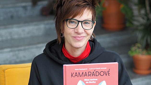 Nov� kniha Kamar�dov� spisovatelky Petry Soukupov�, kter� vznikla ve spolupr�ci s firmou Ababu prod�vaj�c� hra�ky. (listopad 2025)