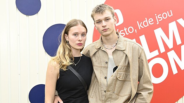 Josef�na Pracha�ov� a Tomas Sean P�eni�ka (Karlovy Vary, 2024)