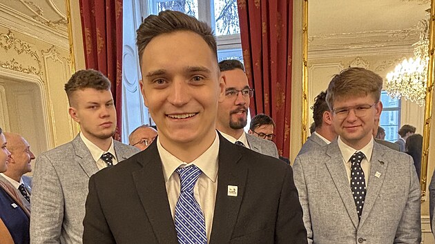 Student ZU Ji Hruka na Hrad. (26. listopadu 2025)