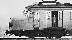 Jan Stappenbeld: Poprava rukojmích v uneseném vlaku �. 734 poblí� nizozemského...