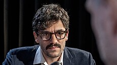 Hosty po�adu Rozst�el jsou Zdenek H�ib (Piráti), nám�stek primátora pro dopravu...