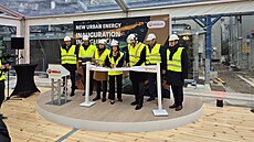 Slavnostního zahájení provozu nové jednotky pozna�ské teplárny, které se...