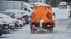 �eskou republiku zasáhlo mrazivé po�así. Sn�ilo v Beskydech, ale i v Brn�....