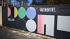 Malba na st�n� u supermarketu Billa v Moravských Bud�jovicích nahradila star�í...